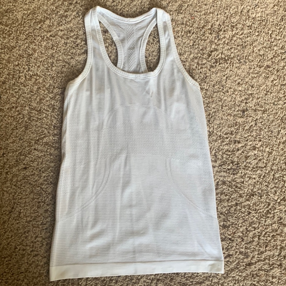 Lululemon Swiftly Tech Tank